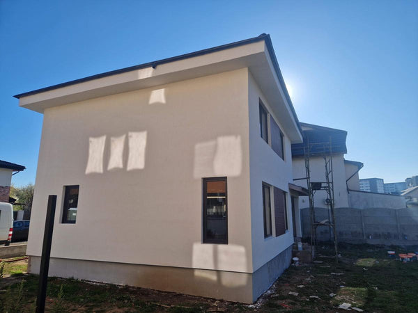 Aplicare placari decorative din caramida aparenta casa metalica