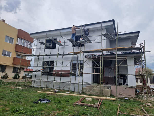 Aplicare tencuiala decorativa siliconata casa metalica cu etaj Bucuresti