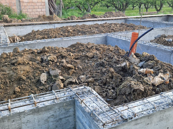 Decofrare grinzi umplutura fundatie si armare placa proiect casa cu etaj