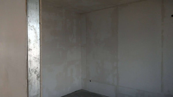 Gletuire pereti interiori si tavane strat amorsa si vinarom casa Saftica