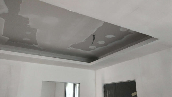 Gletuire pereti interiori si tavane strat amorsa si vinarom casa Saftica