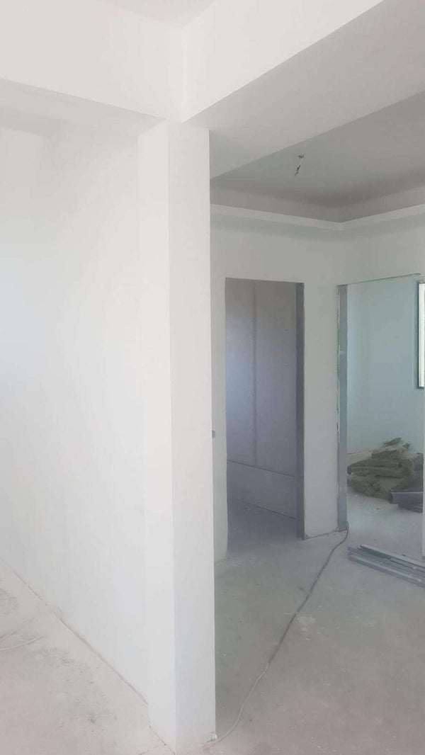 Gletuire pereti interiori si tavane strat amorsa si vinarom casa Saftica