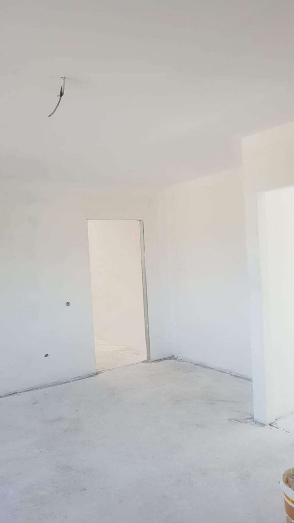 Gletuire pereti interiori si tavane strat amorsa si vinarom casa Saftica