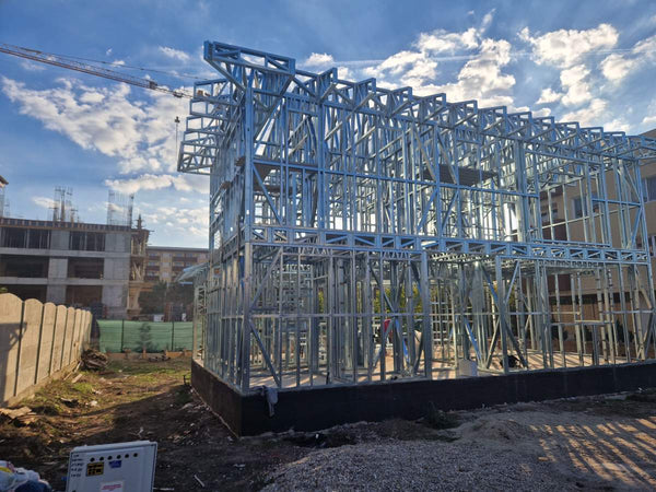 Montaj etaj structura metalica usoara proiect de casa P+1E