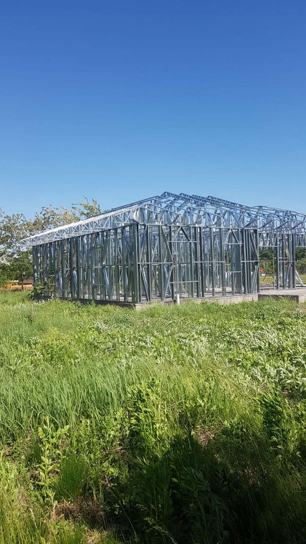Montaj ferme metalice acoperis proiect de casa in Snagov 320 mp