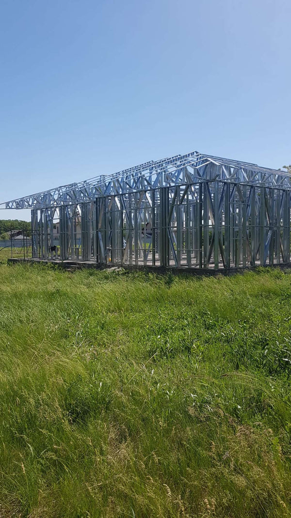 Montaj ferme metalice acoperis proiect de casa in Snagov 320 mp