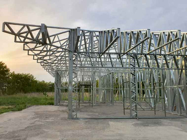 Montaj ferme metalice acoperis proiect de casa in Snagov 320 mp