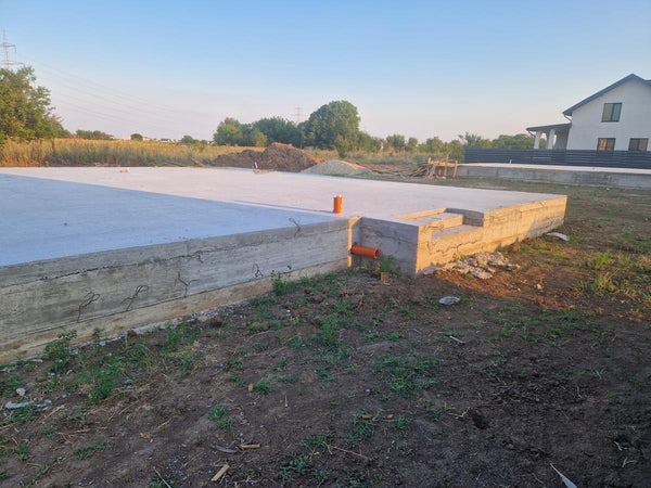 Montaj in derulare structura metalica pentru 2 case parter de 122mp