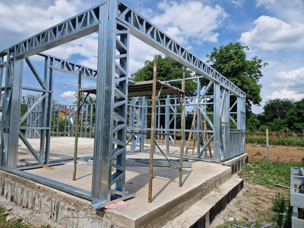 Montaj structura metalica casa parter model 130-093 in Snagov