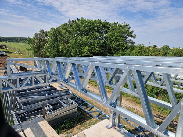 Montaj structura metalica casa parter model 130-093 in Snagov