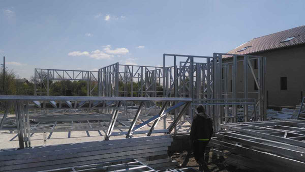 Montaj structura metalica usoara proiect casa 260mp