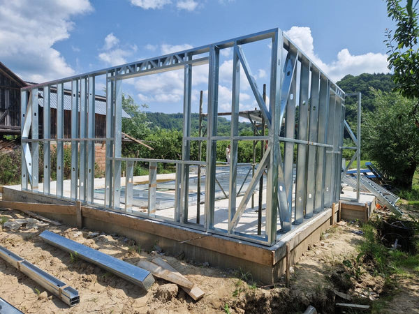 Montaj structura metalica proiect de casa cu etaj 206 mp