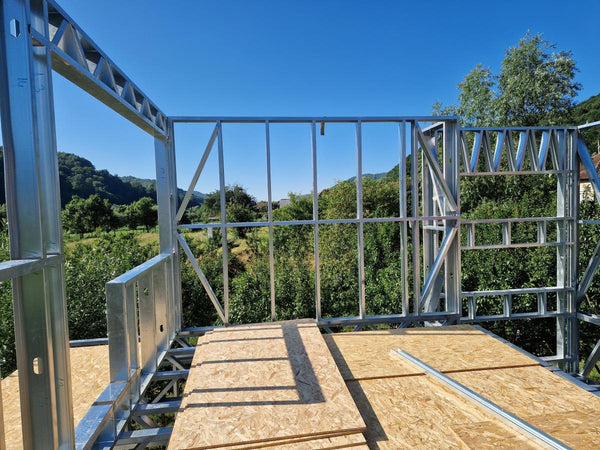 Montaj structura metalica proiect de casa cu etaj 206 mp