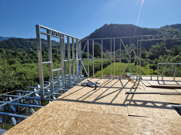 Montaj structura metalica proiect de casa cu etaj 206 mp