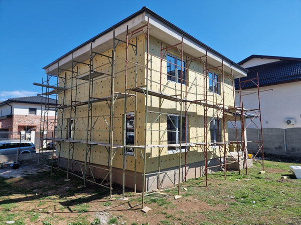 Montaj tamplarie casa si termoizolatie exterioara din vata bazaltica