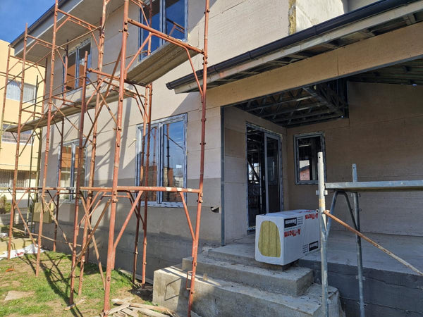 Montaj tamplarie casa si termoizolatie exterioara din vata bazaltica