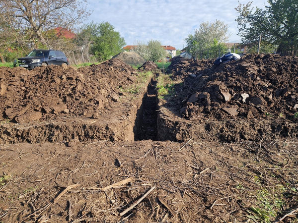 Sapatura mecanizata si turnare talpa fundatie casa 130 mp Ilfov Snagov