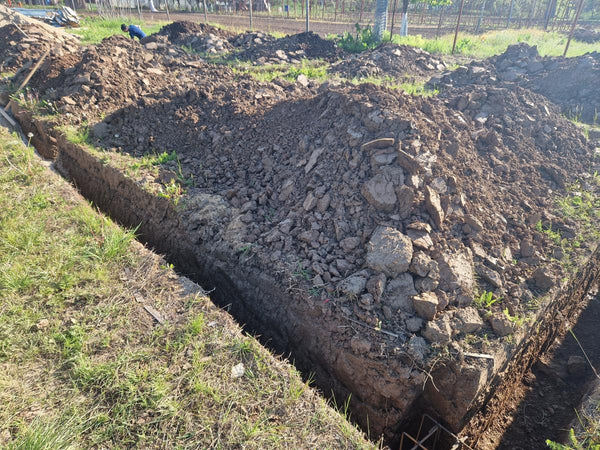 Sapatura mecanizata si turnare talpa fundatie casa 130 mp Ilfov Snagov