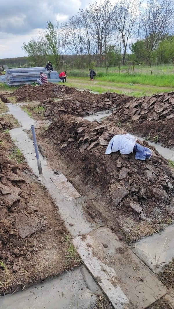 Sapatura mecanizata si turnare talpa fundatie casa 130 mp Ilfov Snagov