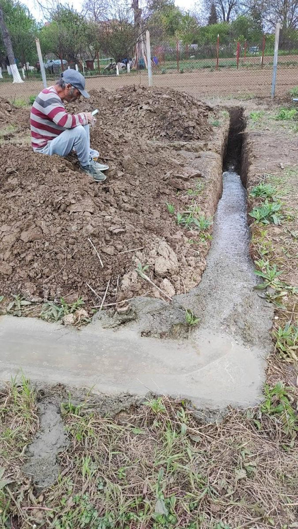 Sapatura mecanizata si turnare talpa fundatie casa 130 mp Ilfov Snagov