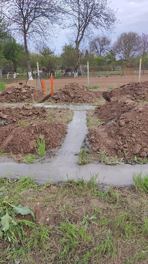 Sapatura mecanizata si turnare talpa fundatie casa 130 mp Ilfov Snagov