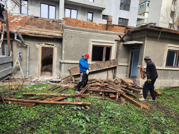 Demolare imobil vechi trasare sapatura plantare armatura fundatie