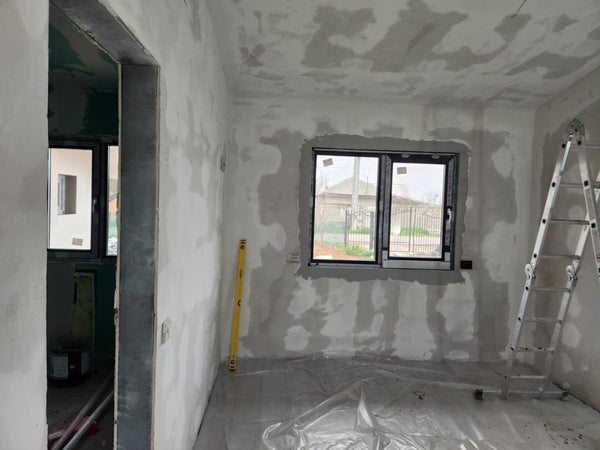 Placare gips-carton, chituri, glet, amorsa si vinarom casa cu garaj