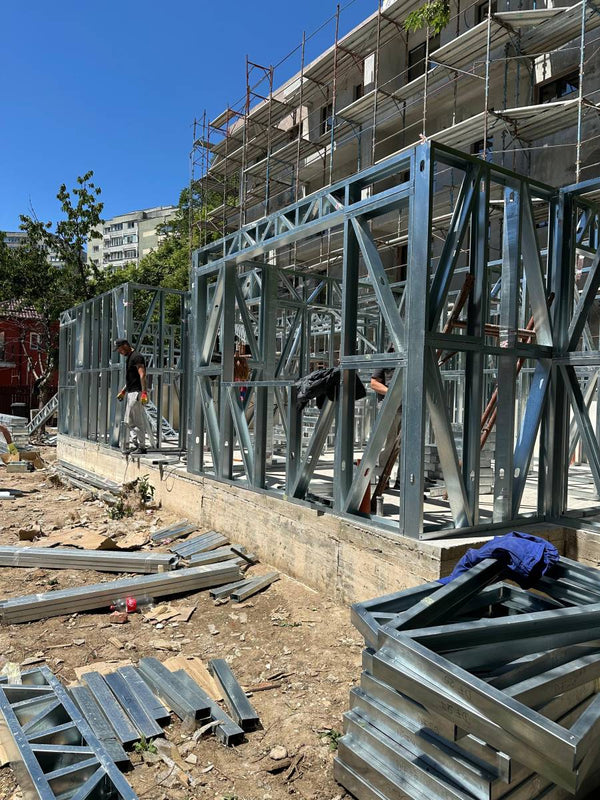 Montaj casa pe structura metalica P+1E 192mp in Bucuresti