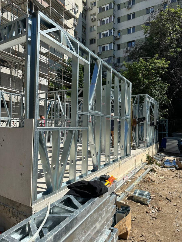 Montaj casa pe structura metalica P+1E 192mp in Bucuresti
