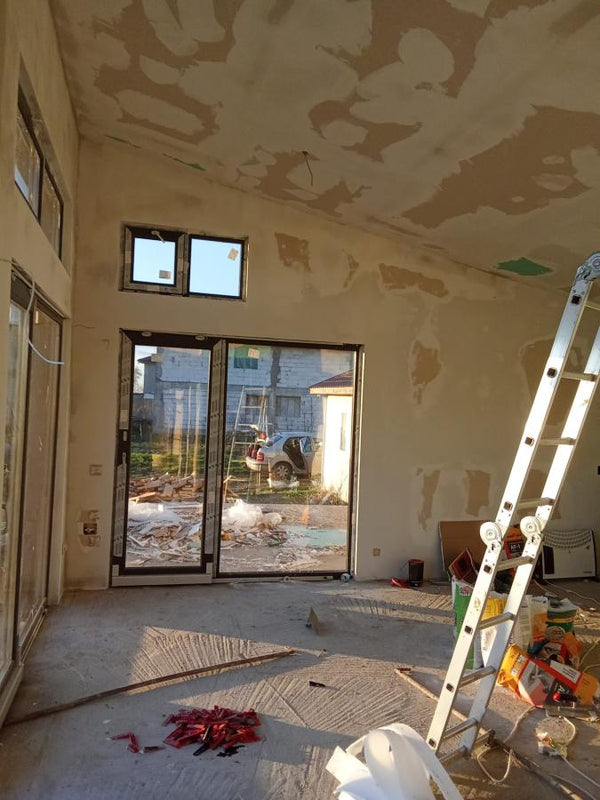 Placare gips-carton, chituri, glet, amorsa si vinarom casa cu garaj