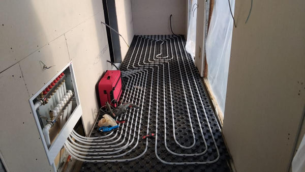 Incalzire in pardoseala si turnare sapa constructie casa parter