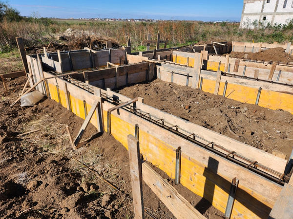Trasare fundatie cofrare armare turnare grinzi casa parter Cernica
