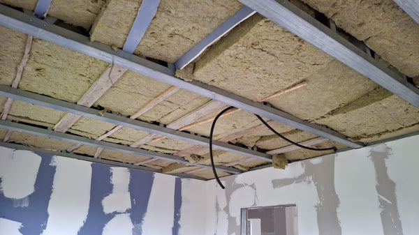 Izolatie termica si fonica a tavanelor cu vata minerala constructie cu etaj