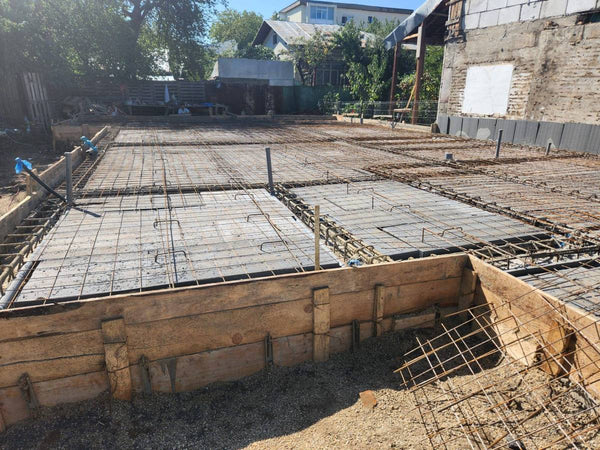 Termoizolatie polistiren extrudat si armare placa fundatie constructie metalica