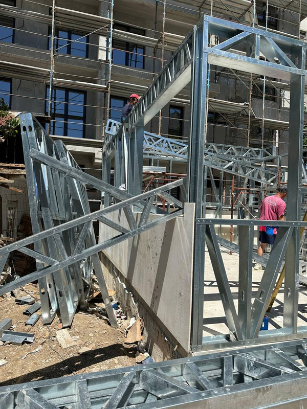 Montaj casa pe structura metalica P+1E 192mp in Bucuresti