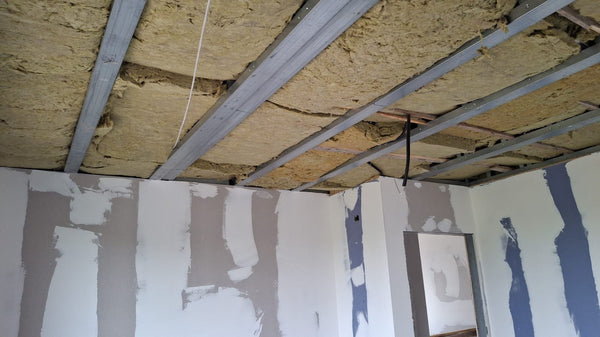 Izolatie termica si fonica a tavanelor cu vata minerala constructie cu etaj