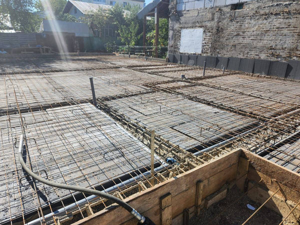 Termoizolatie polistiren extrudat si armare placa fundatie constructie metalica