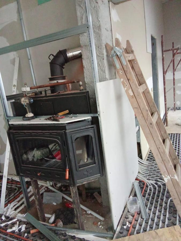 Incalzire in pardoseala si turnare sapa constructie casa parter