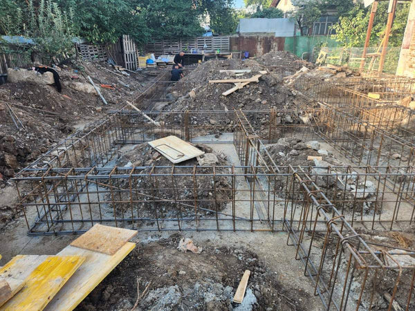 Trasare sapatura si turnare beton in santuri casa cu etaj Bucuresti