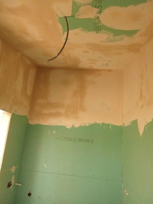 Placare gips-carton, chituri, glet, amorsa si vinarom casa cu garaj