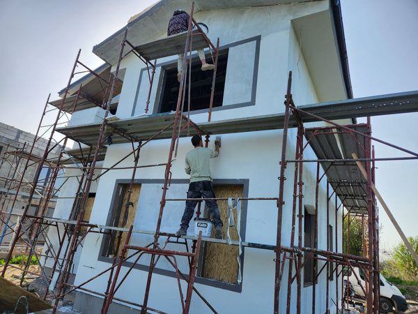 Tencuiala decorativa casa metalica 152mp in capitala