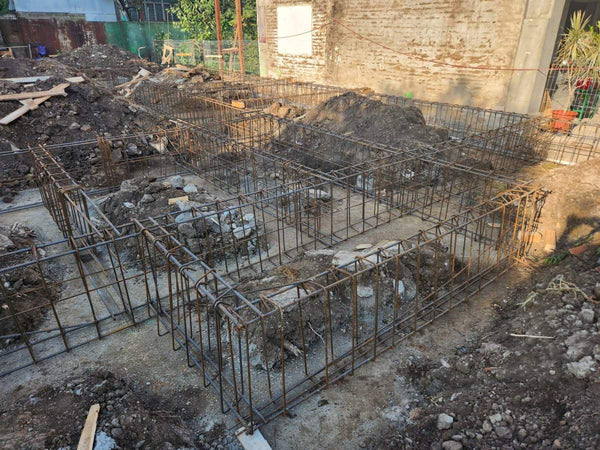 Trasare sapatura si turnare beton in santuri casa cu etaj Bucuresti