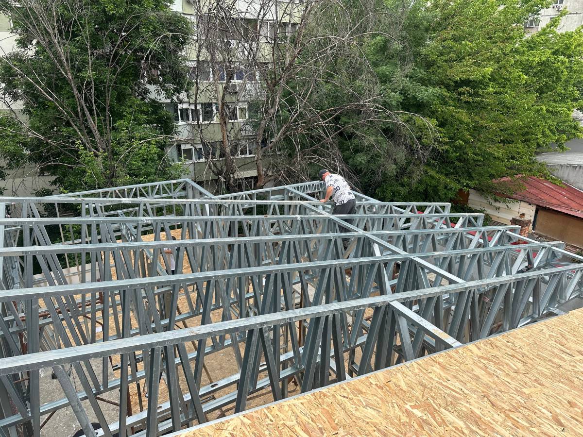 Montaj casa pe structura metalica P+1E 192mp in Bucuresti