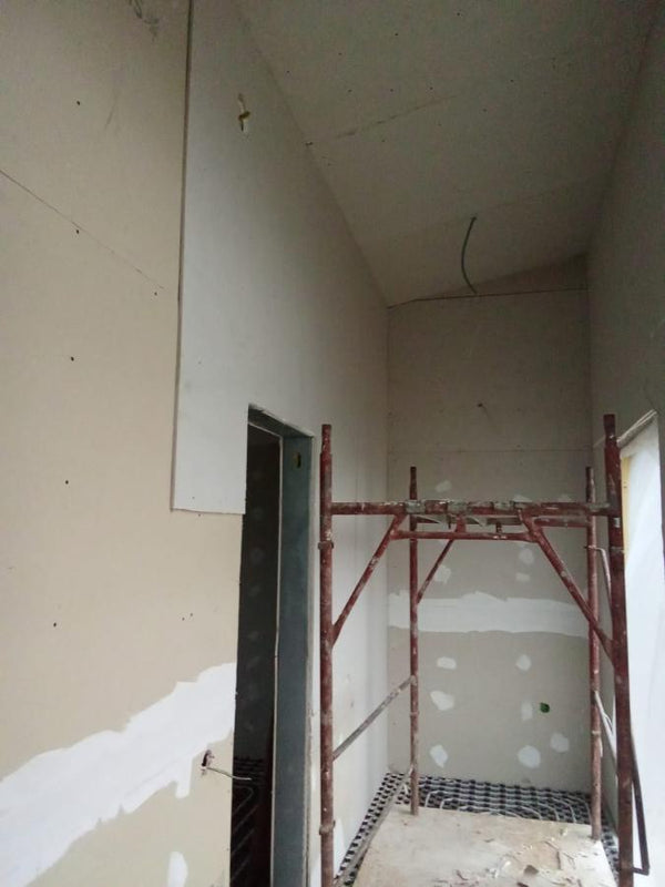 Placare gips-carton, chituri, glet, amorsa si vinarom casa cu garaj