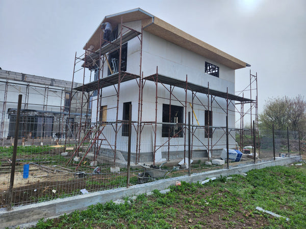 Placare pereti cu fibrociment si acoperis cu osb casa parter-etaj