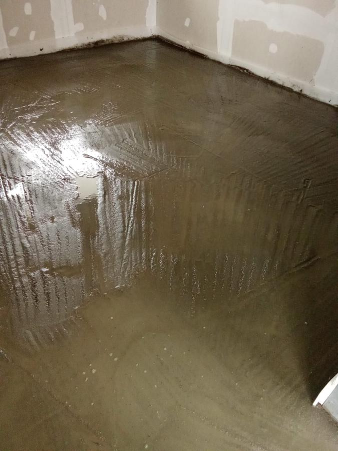 Incalzire in pardoseala si turnare sapa constructie casa parter