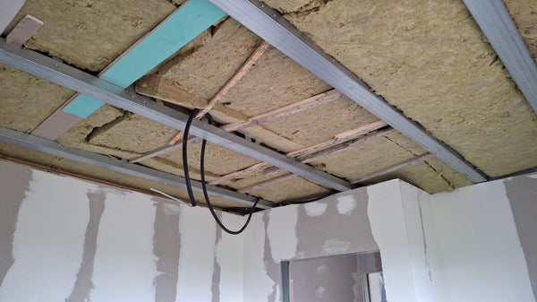 Izolatie termica si fonica a tavanelor cu vata minerala constructie cu etaj