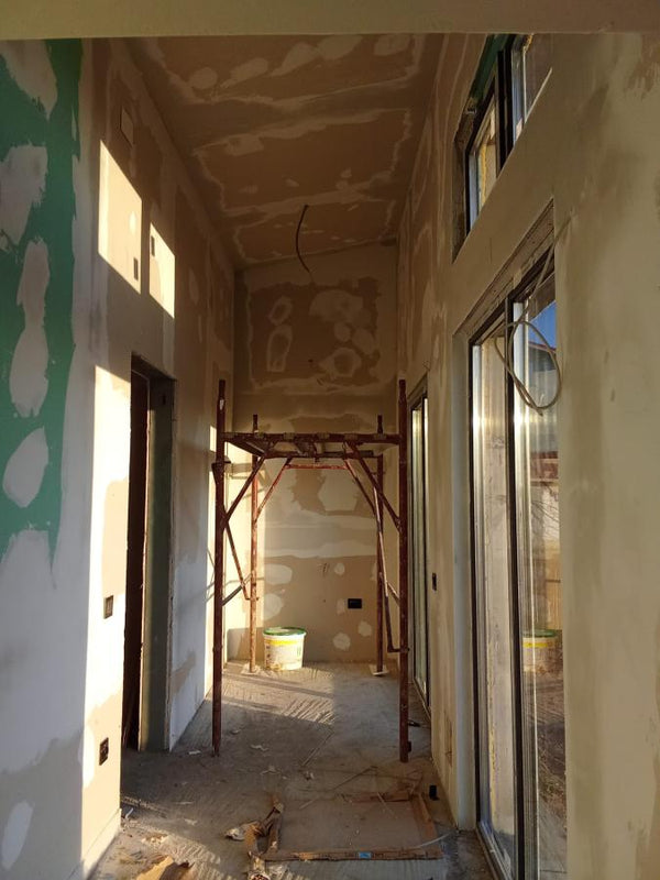 Placare gips-carton, chituri, glet, amorsa si vinarom casa cu garaj