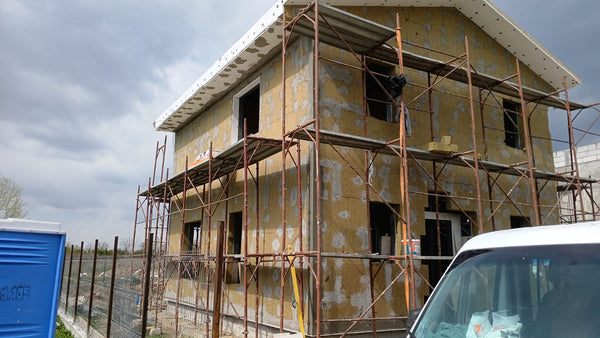 Lucrari termoizolatie din vata bazaltica pentru constructie casa Bucuresti