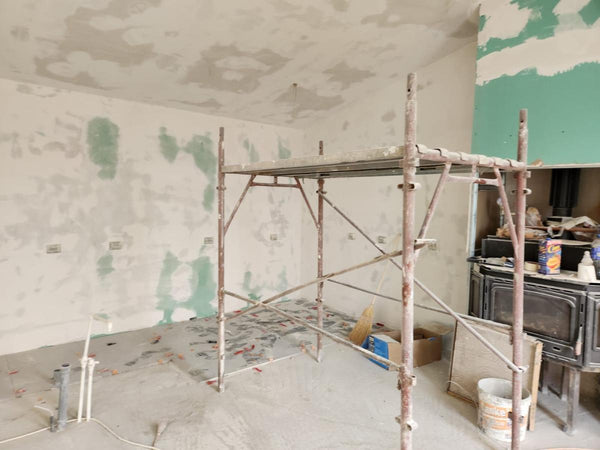 Placare gips-carton, chituri, glet, amorsa si vinarom casa cu garaj